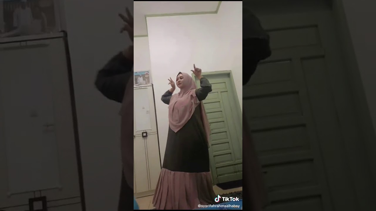 Tante hijab
