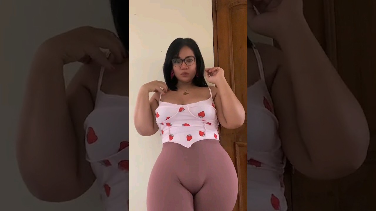 Tante kacamata bagian 2 #tante #cantik