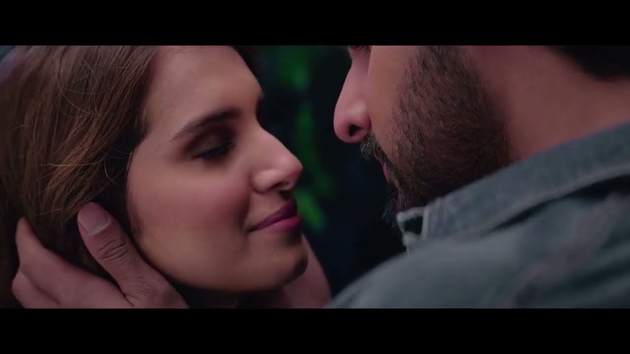 Tara Sutaria Hot Kiss Scene | Tadap| 4K
