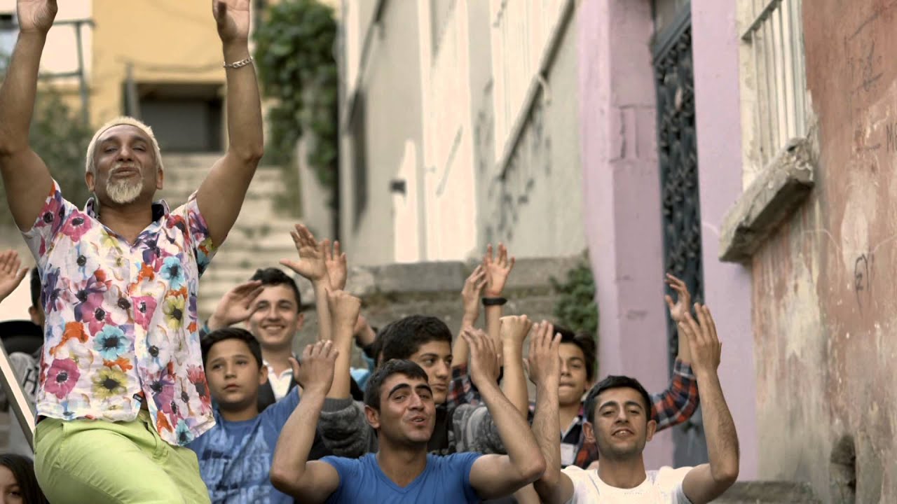 Tarık Mengüç Feat. Yıldız Tilbe - İki yüzlüler ( 2014 )