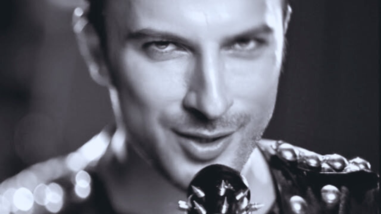 TARKAN - Acımayacak (Official Music Video)