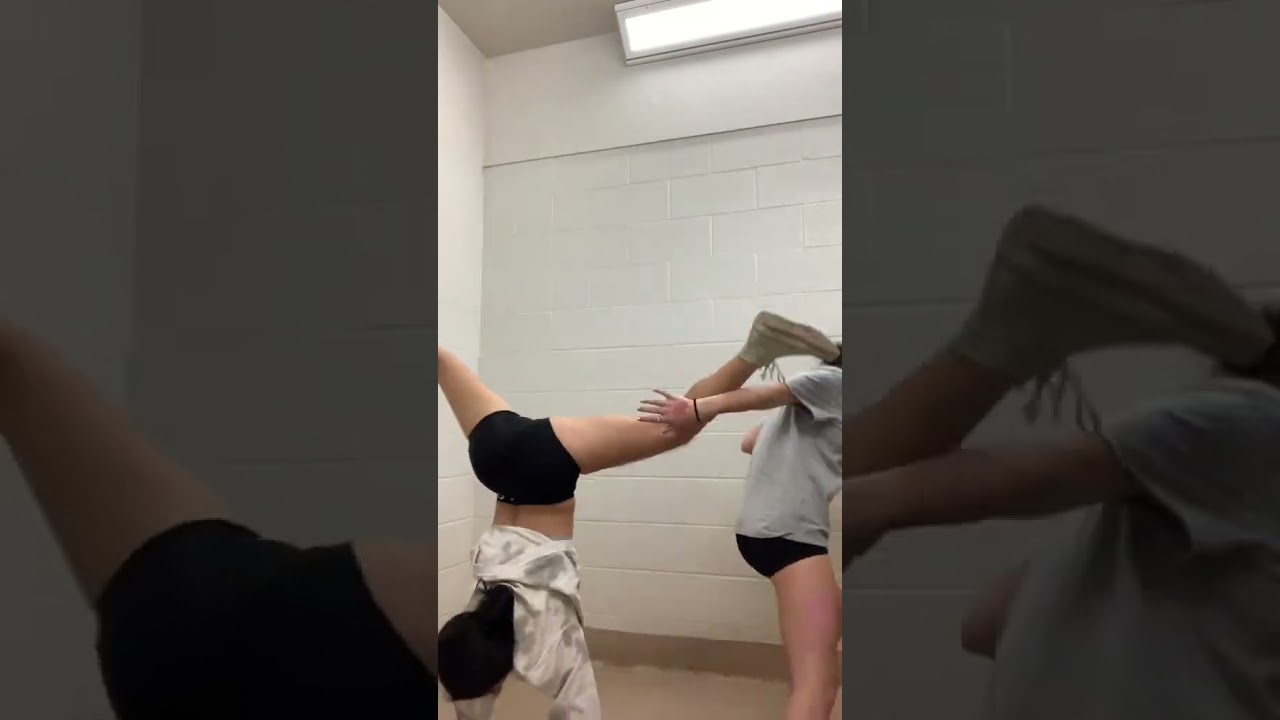 Teen Nike Pros Dance TikTok😳PT3#shorts #tiktok #dance #viraltiktok #fyp #college #nikepros