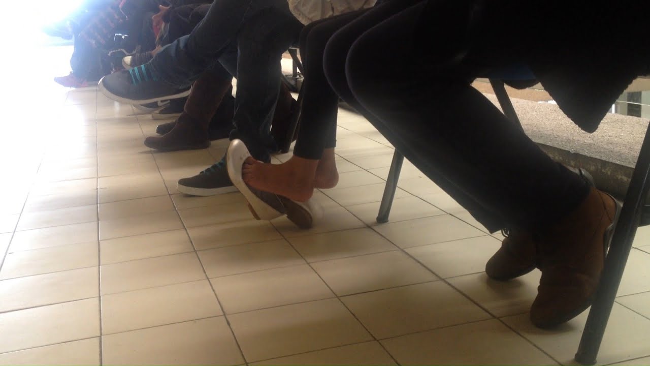 Teen shoeplay