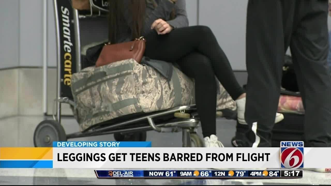 Teens barred from flight over leggings
