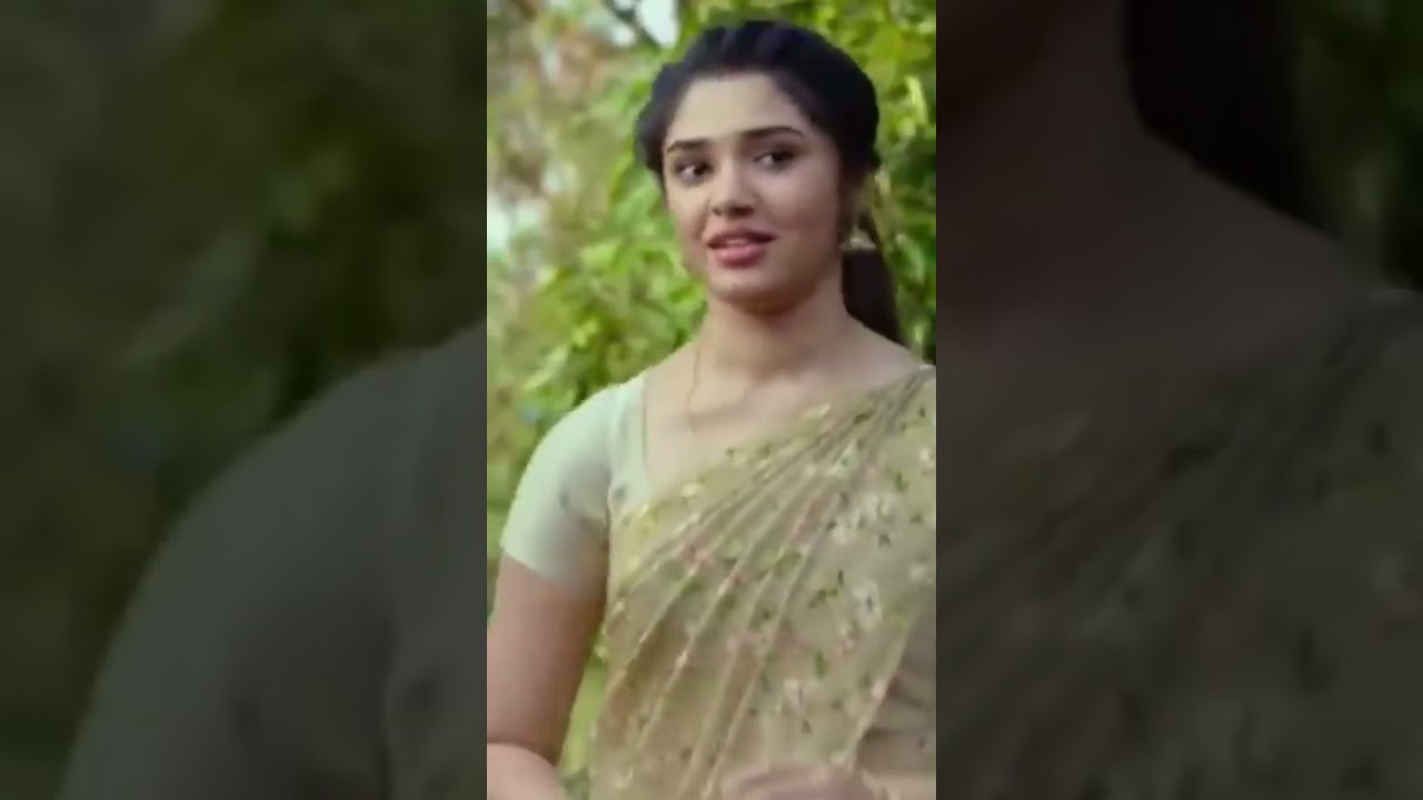Telugu Actress Krithi Shetty Hot Navel Slip | Exclusive Rare Unseen | Bangarraju Movie @cricketsnap