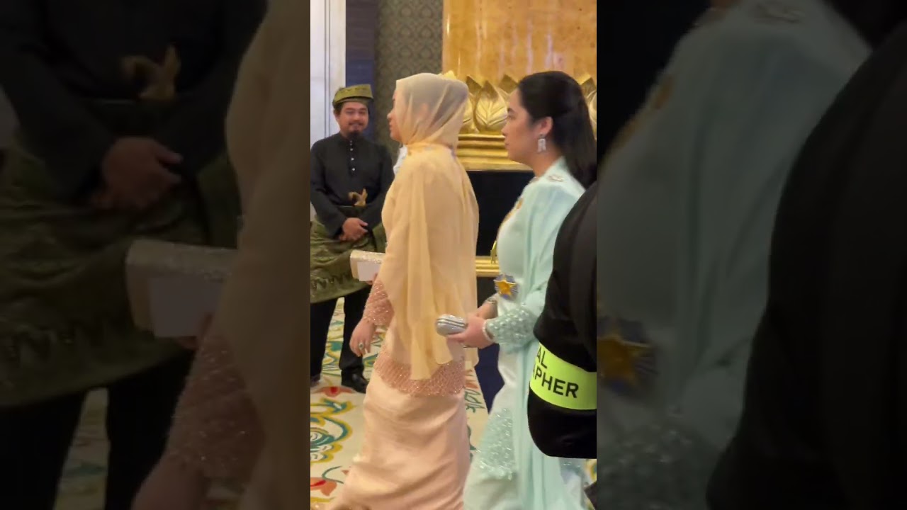 Tengku Puteri Afzan & Tengku Puteri Jihan