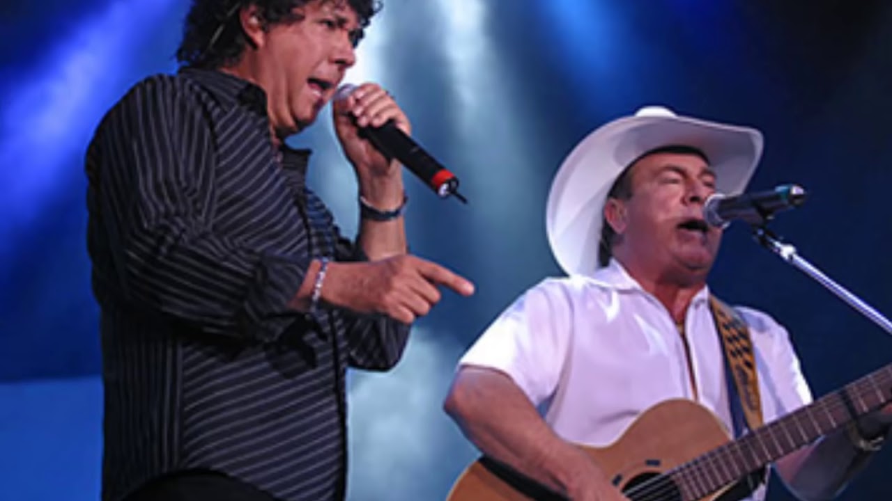 Teodoro e Sampaio - Roupão de Banho