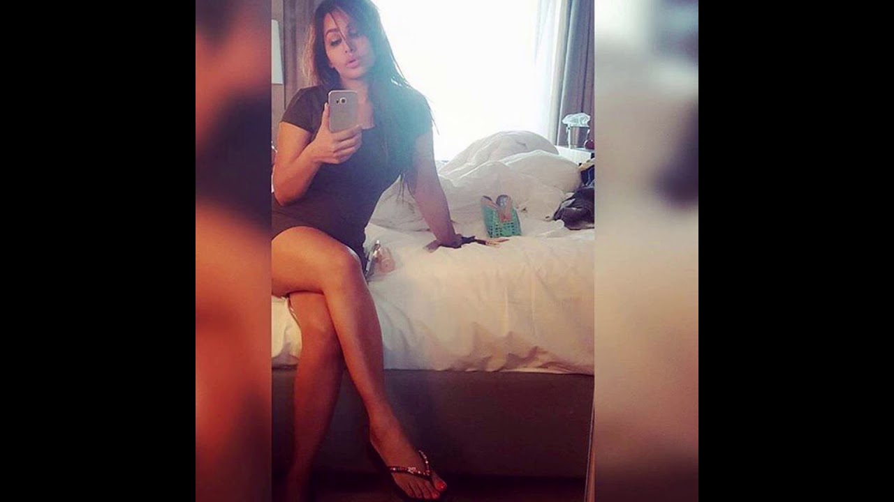 Tesara Liyanage - Sri Lankan Hot Girls - Instagram Facebook