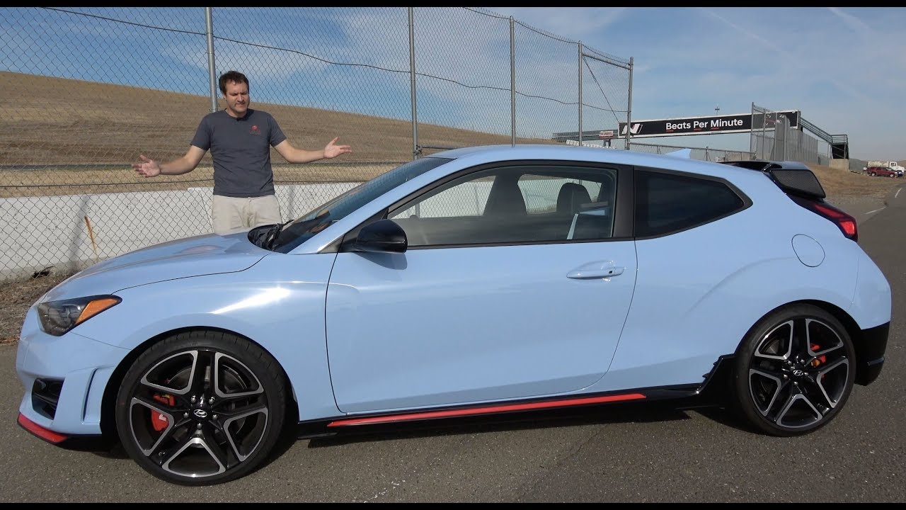 The 2019 Hyundai Veloster N Is a Thrilling Hot Hatchback