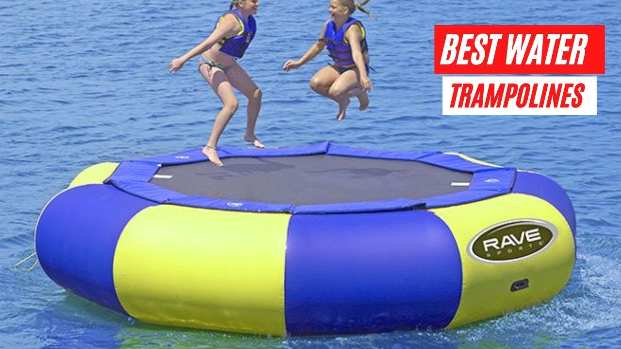The 5 Best Water Trampolines & Bouncers [2024 Reviews]
