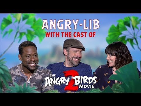 The Angry Birds Movie 2 - Angry-Libs with the Cast!