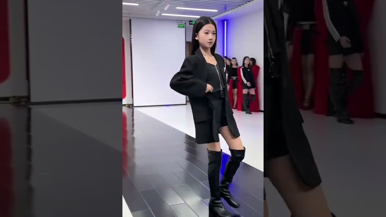 The Best Black Uniform Fashion Show Model Children. Look like cutting #fashionmodel #fashion