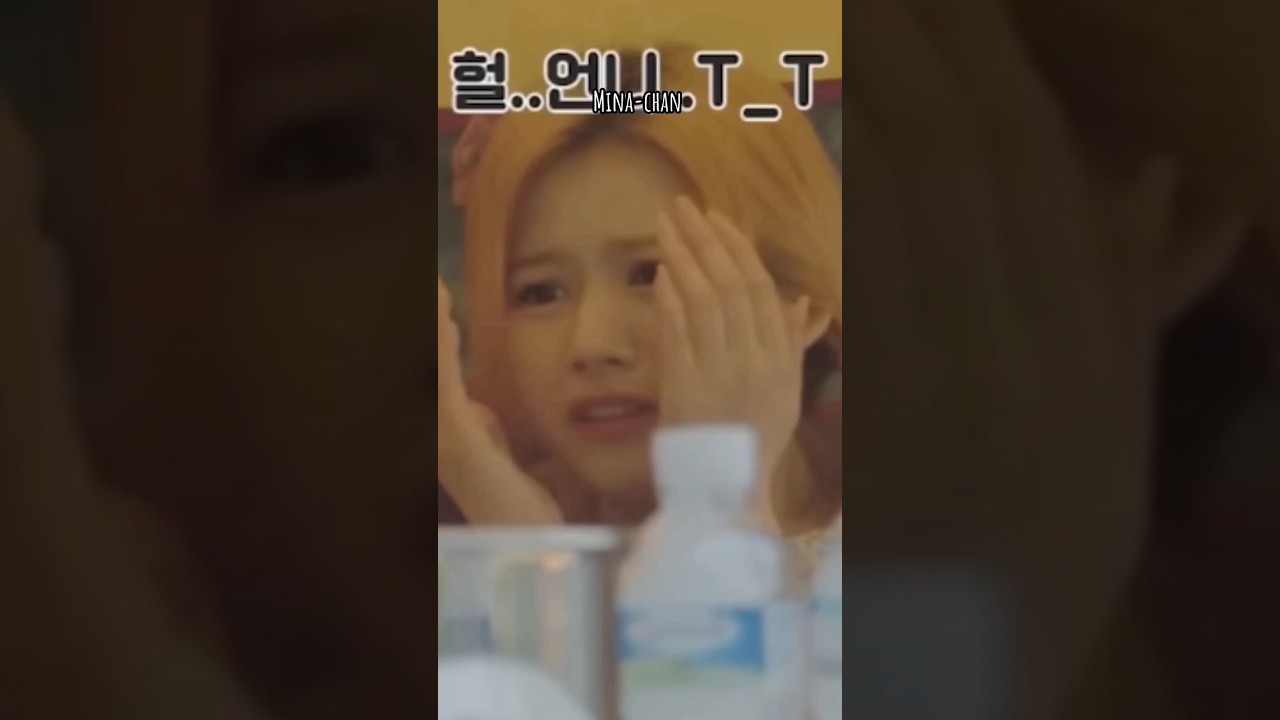 the difference between mina getting *attacked* by bugs vs sana 😂 #sana #mina