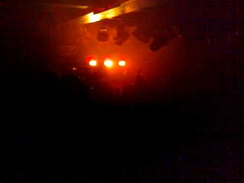 The Prodgy 4032009 Voodoo people intro