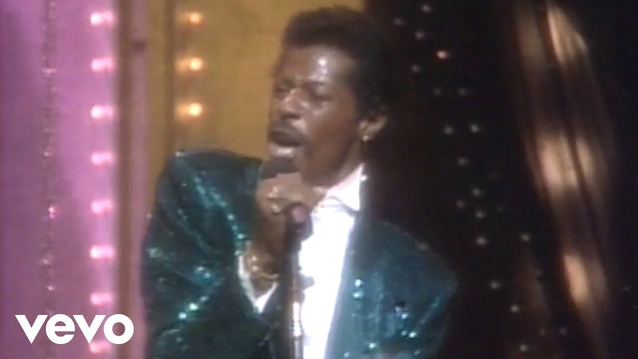 The Temptations - Treat Her Like A Lady