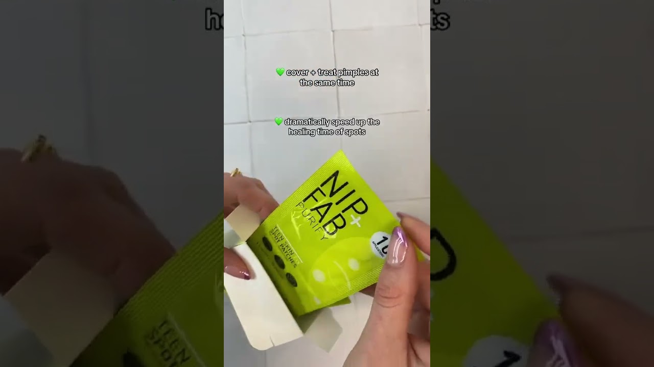 These patches are essential for any teens suffering with pimples 🤌 #pimplepatch #acnepatch #spots
