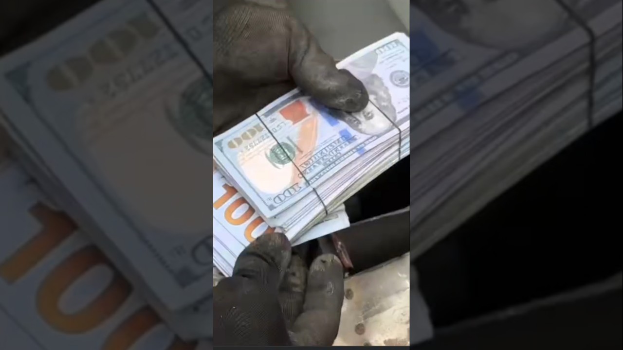 They found a priceless treasure inside the hidden wall safe 🤑😱 |#metaldetecting #shorts #find #viral