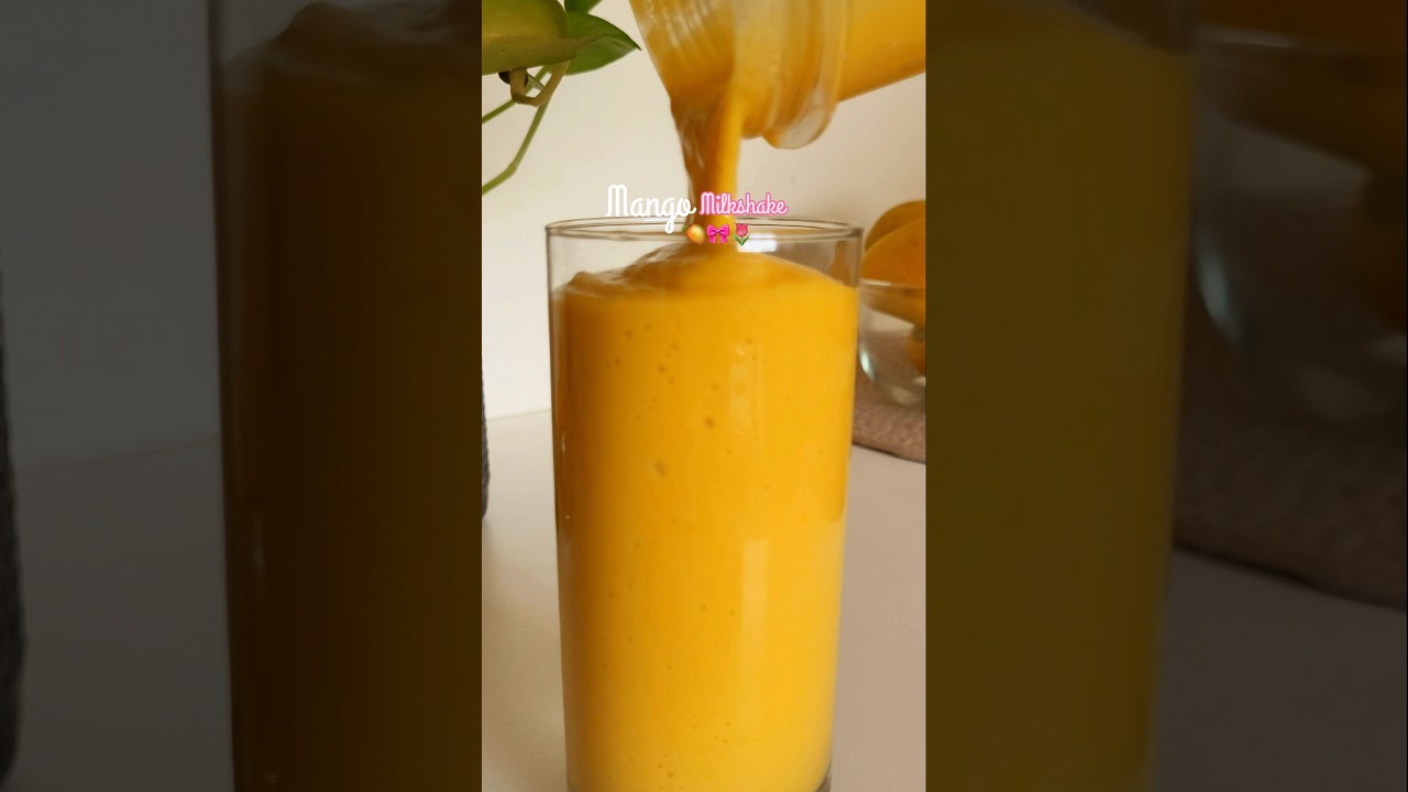 Thick Mango Milkshake🥭😋| 3 Ingredient Thick Mango Milkshake #mangomilkshakerecipe #youtubeshorts