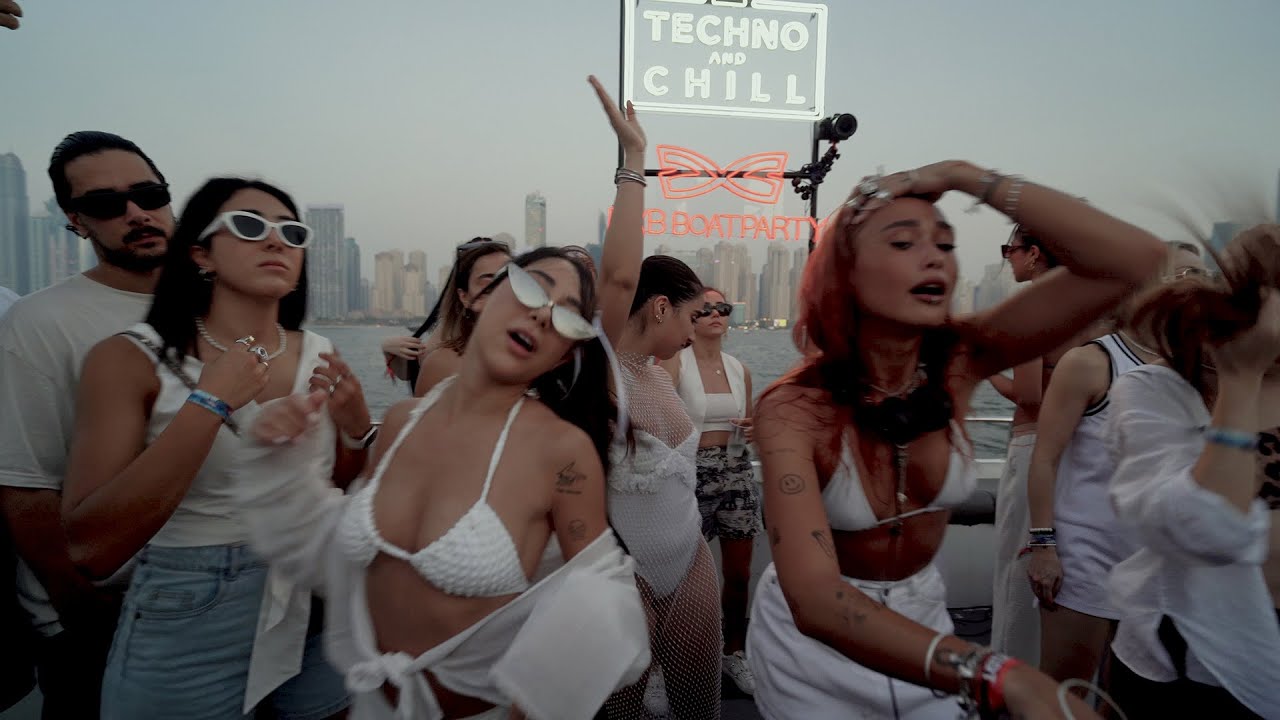 This DJ Set Broke the Internet /STASI SANLIN @dxbboatparty & @technoandchill BOAT PARTY in Dubai