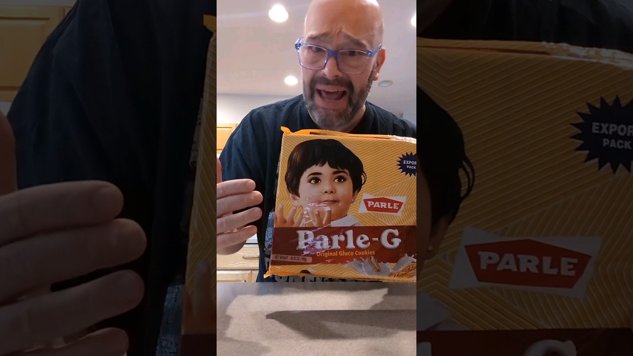 🚨This is an ALL TIME Indian snack! Revisiting the legendary PARLE G 🇮🇳🤤