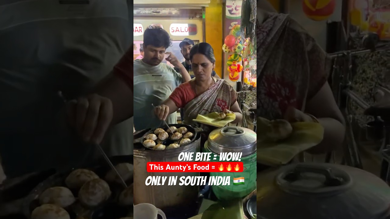 This South Indian Aunty’s Food Stall in Vellore Has a CRAZY Crowd! #vellore #streetfood #foodshorts