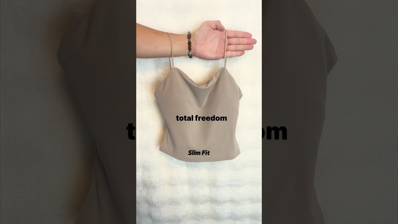 This tank top is my secret weapon — no bra needed, no problem 😌#tanktop#top#tanktopwanita