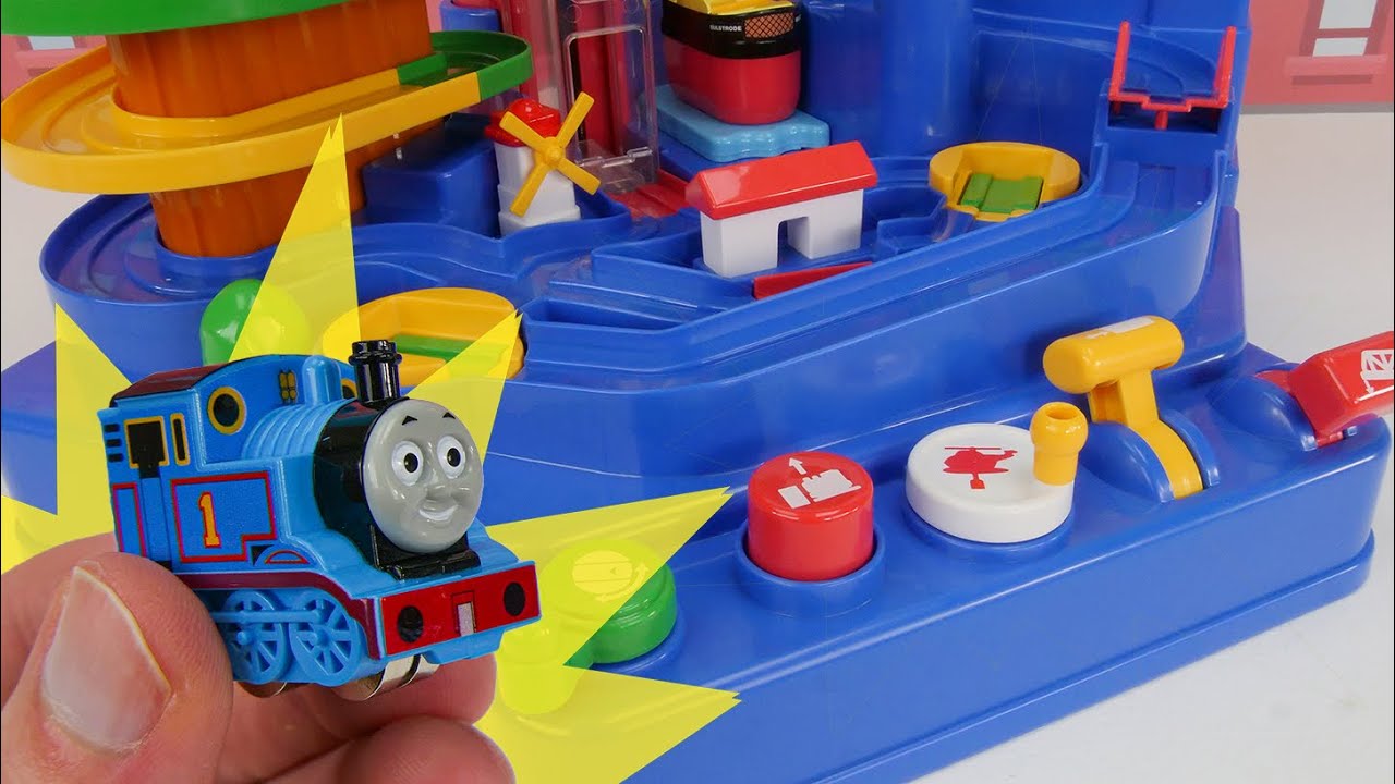 Thomas and Friends Train Playset and Puzzle for Kids!