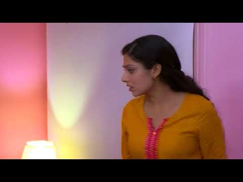 Thoovalsparsham serial actress hot leggins-avanthika