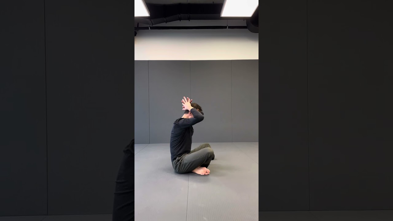 Thoracic-Lumbar extension with crossed legs