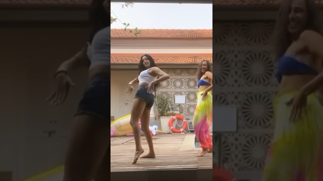 Throwback to when #janhvikapoor set the internet on fire with her #dance #shorts #dance #bollywood