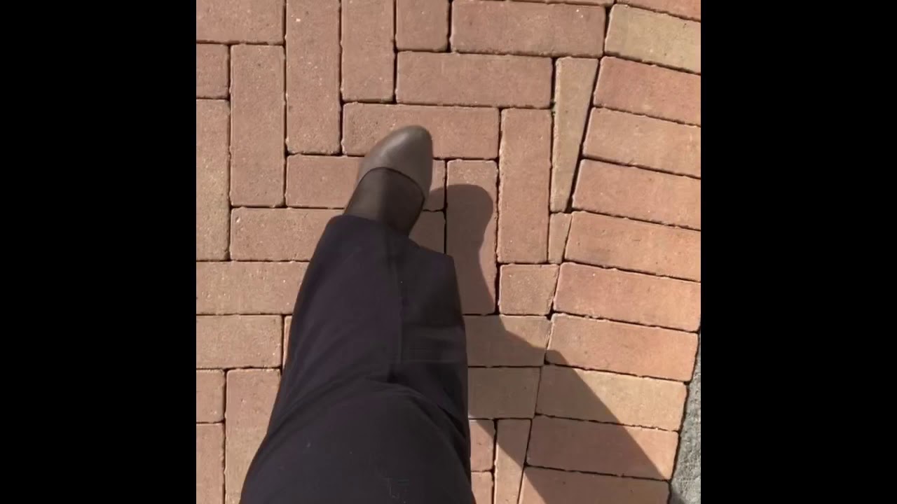 Ticking of my Heels 👠