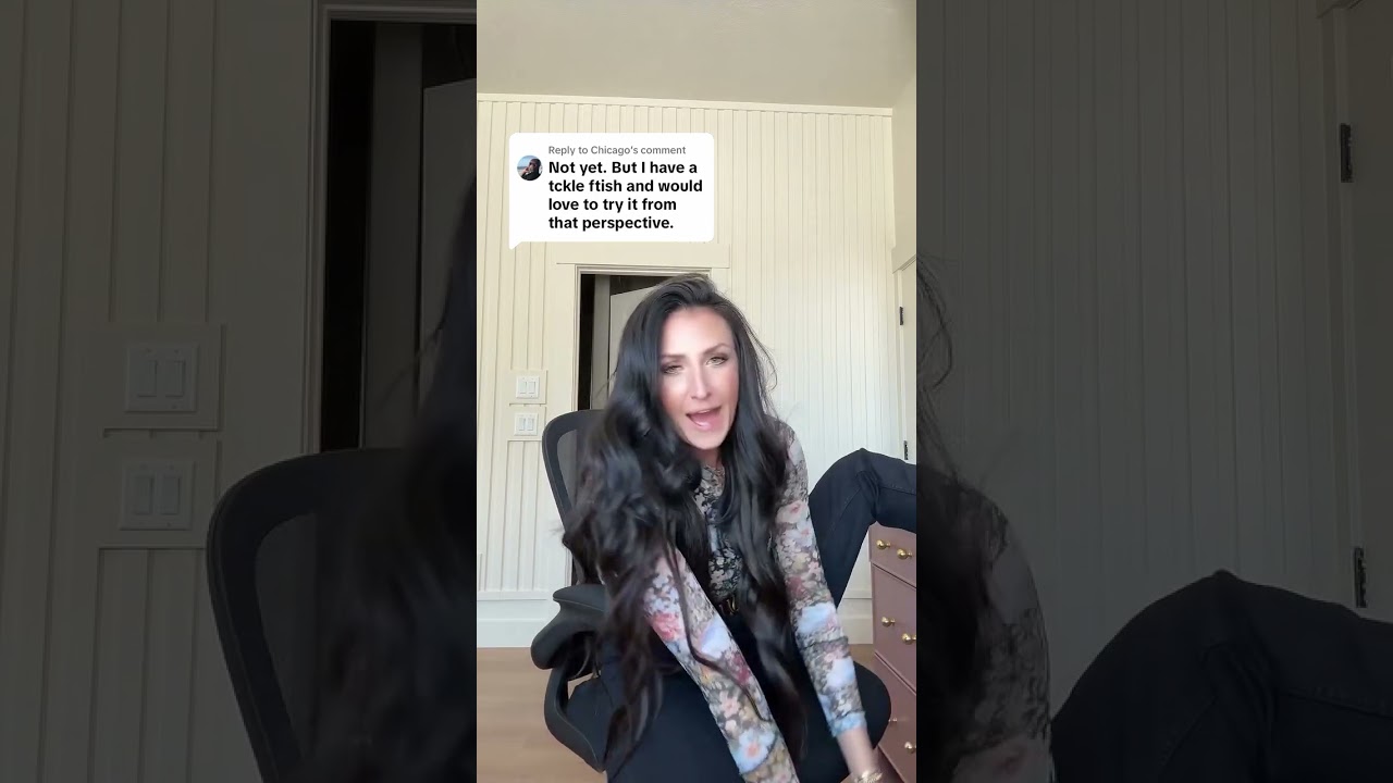 Tickle fetish enthusiasts, this one's for you!