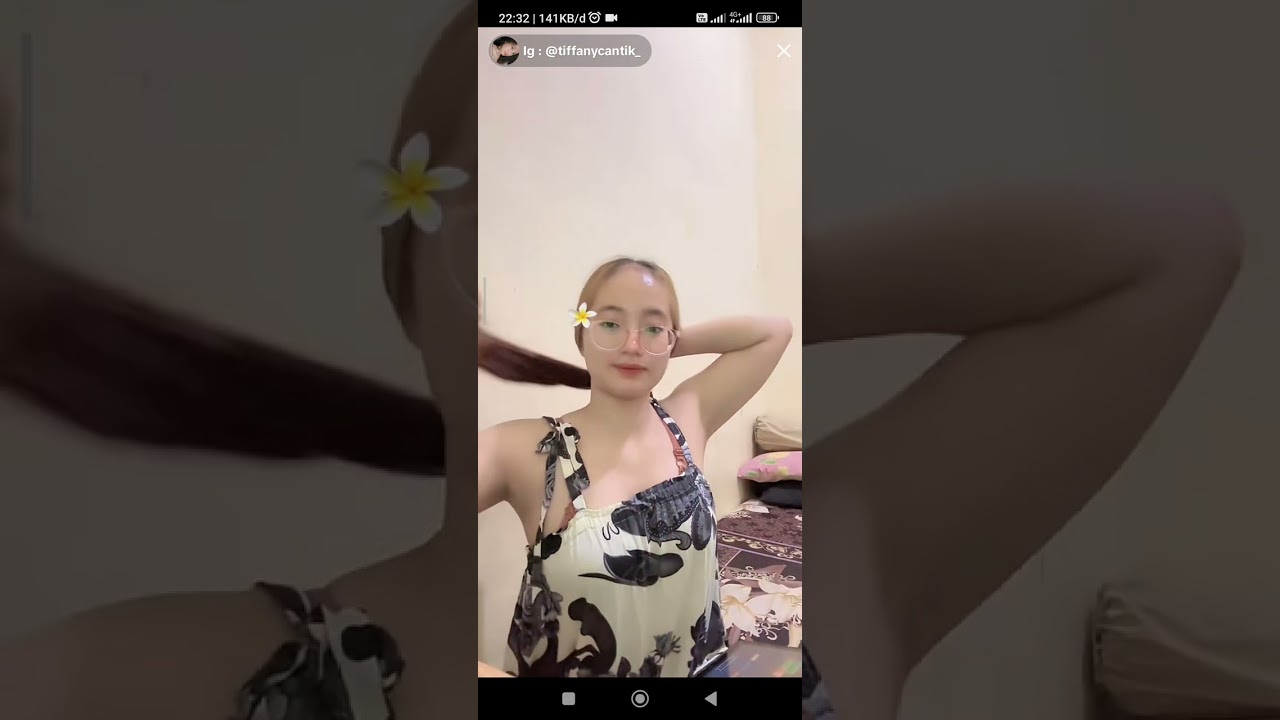 Tiffanost live TikTok