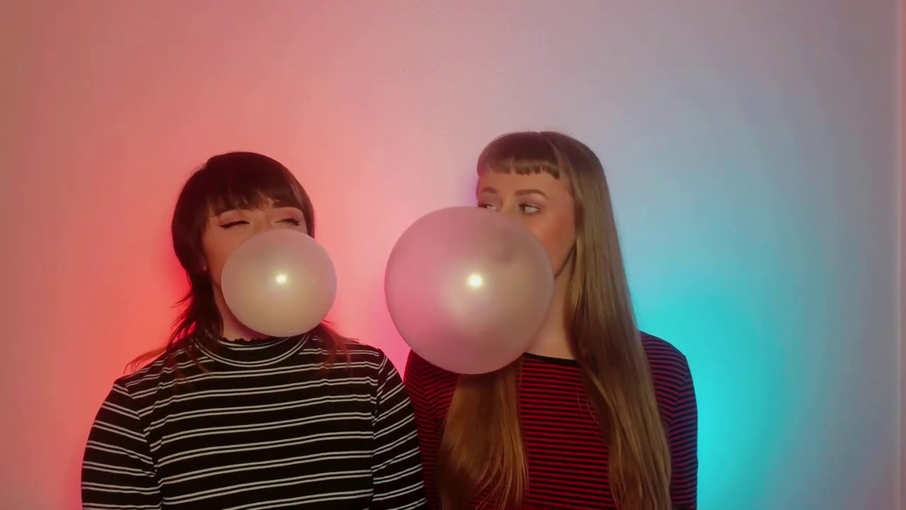 Tiffany & Carolyn Bubble Gum
