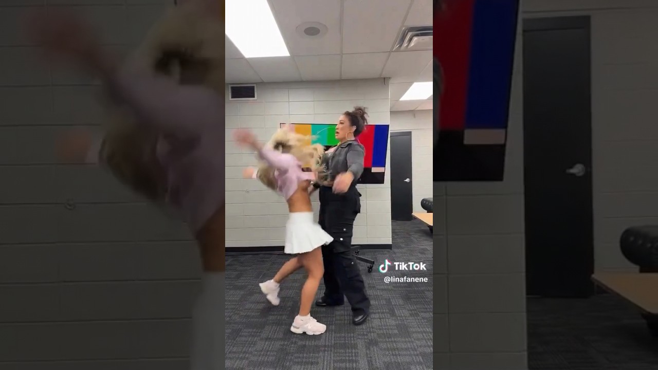 Tiffany Stratton Had Wardrobe Malfunction #wwe #tiffanystratton #niajax #shorts #viral #fypシ