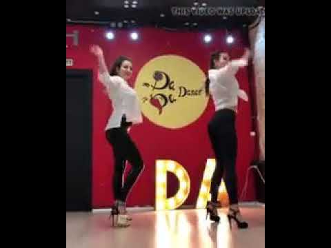 Tight leather Leggings Russian teen girls Twerk dance