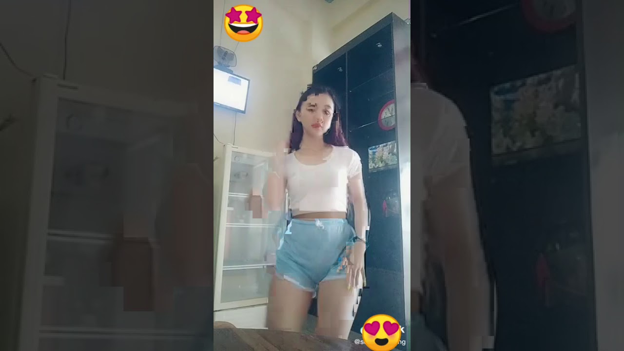 TIK TOK ; Tante celana ketat ☺