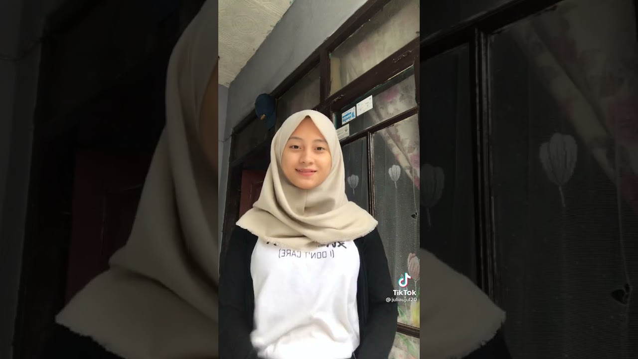 tik tok julia nur fadilah gunung gede meleleh