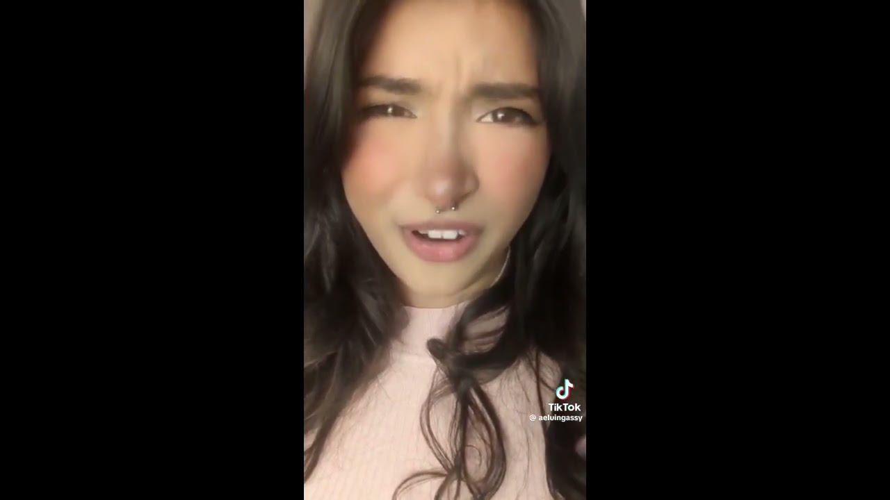 Tik tok women farts and sharts
