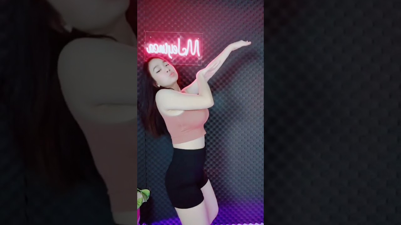 TikTok - Monica Jeyinca Natasya #cantik #fyptiktok #cute #fypシ #goyang #goyanghot #shorts