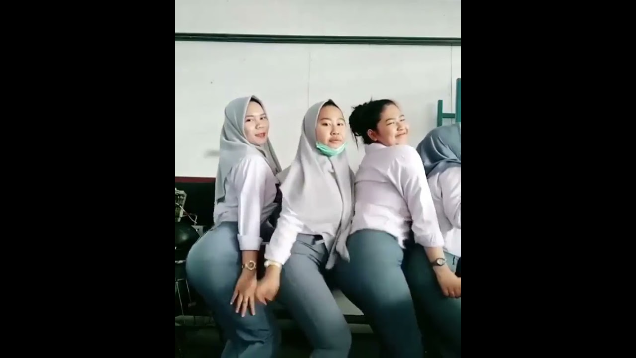Tiktok bokong besar