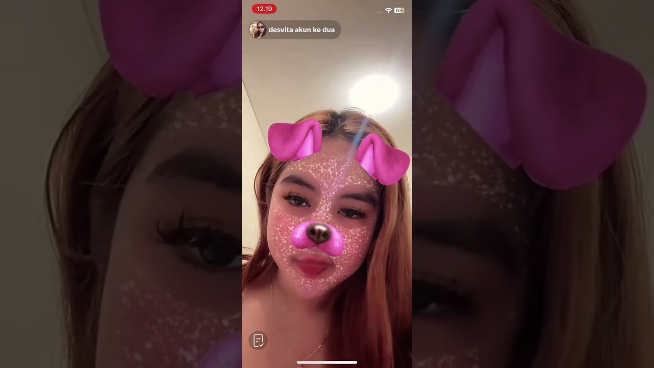 Tiktok live despita cuma pake bra