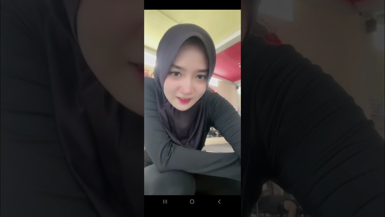Tiktok live hijabers cantik olah raga nge GYM 》bigo live 》tiktok hot