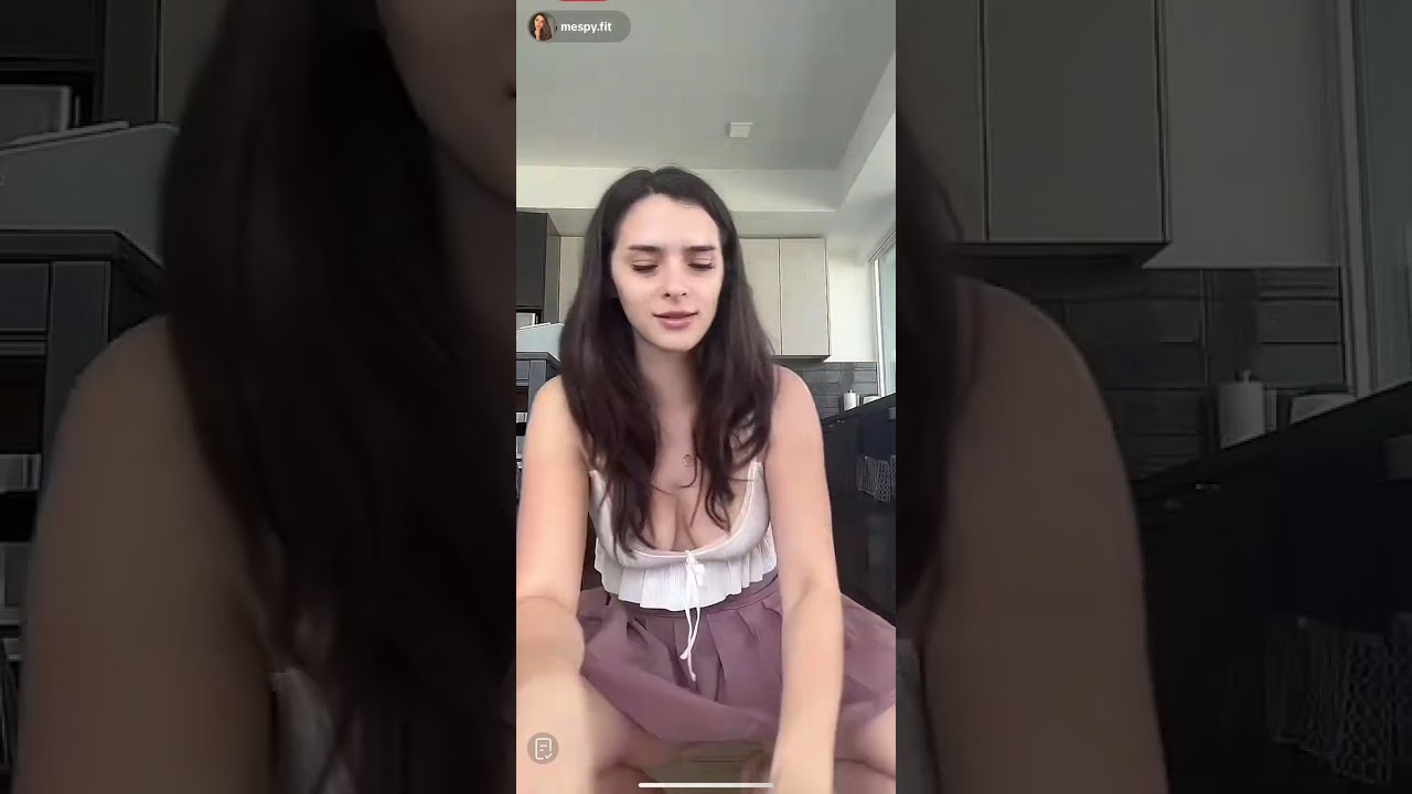 TikTok Live Latina Girl 😍Mespyfit😍 #latina  #live  #tiktok  #lovestream