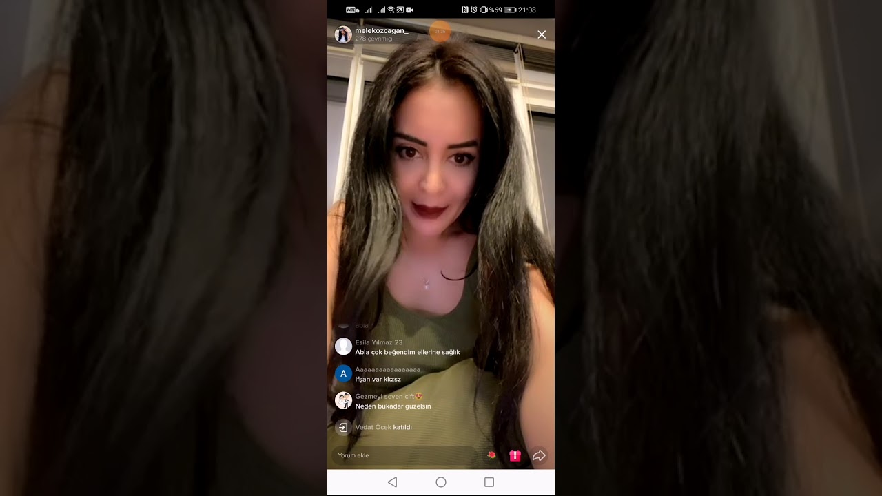 Tiktok Melek Özçağan Canlı Yayında Dul Tiktoker İfşası Mevcuttur İzlenme Sayısına Göre Paylaşılacak