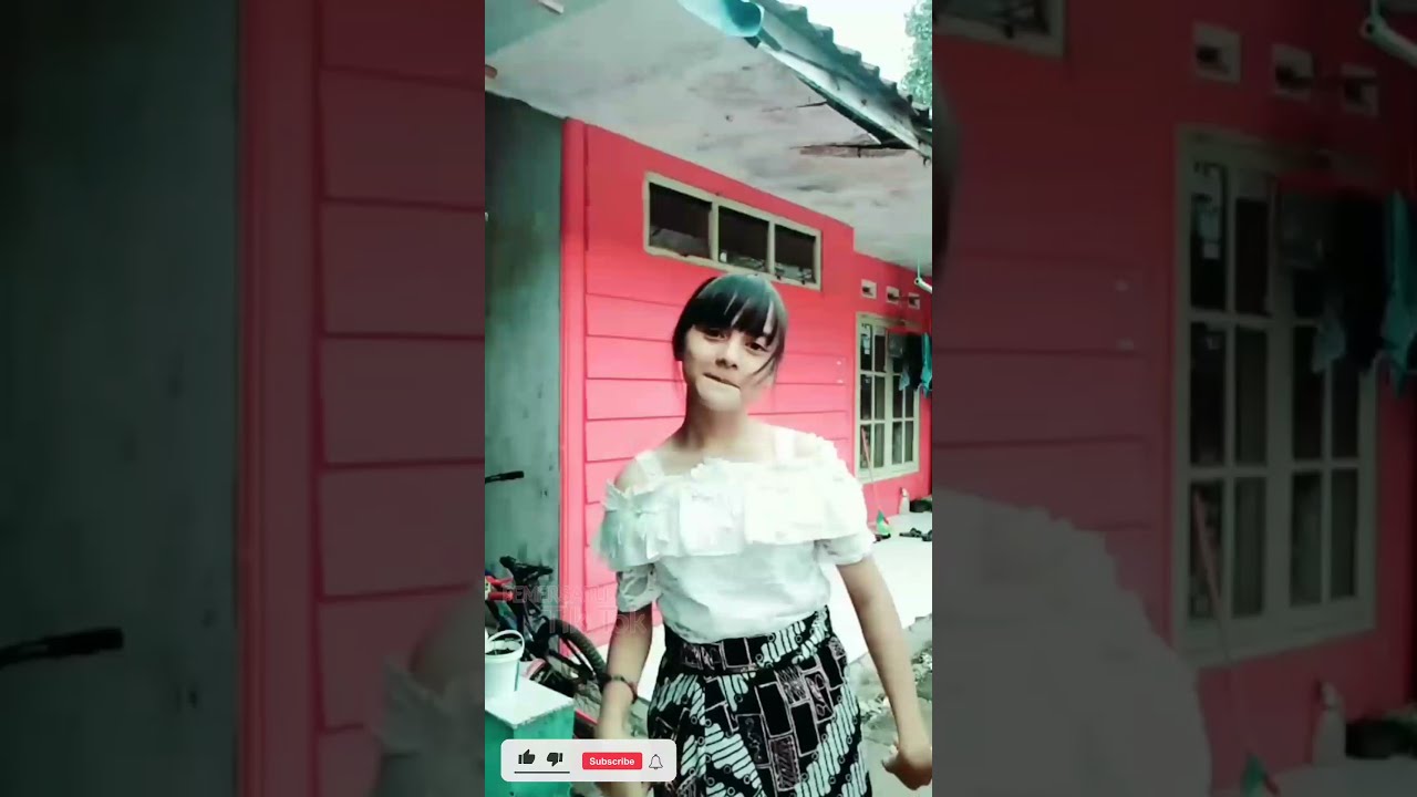 Tiktok smp gunung gede ~ baju putih cantik manis gituh