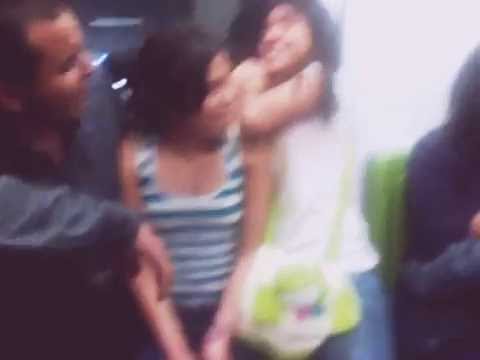 Tio , sobrinan y amiga jugando