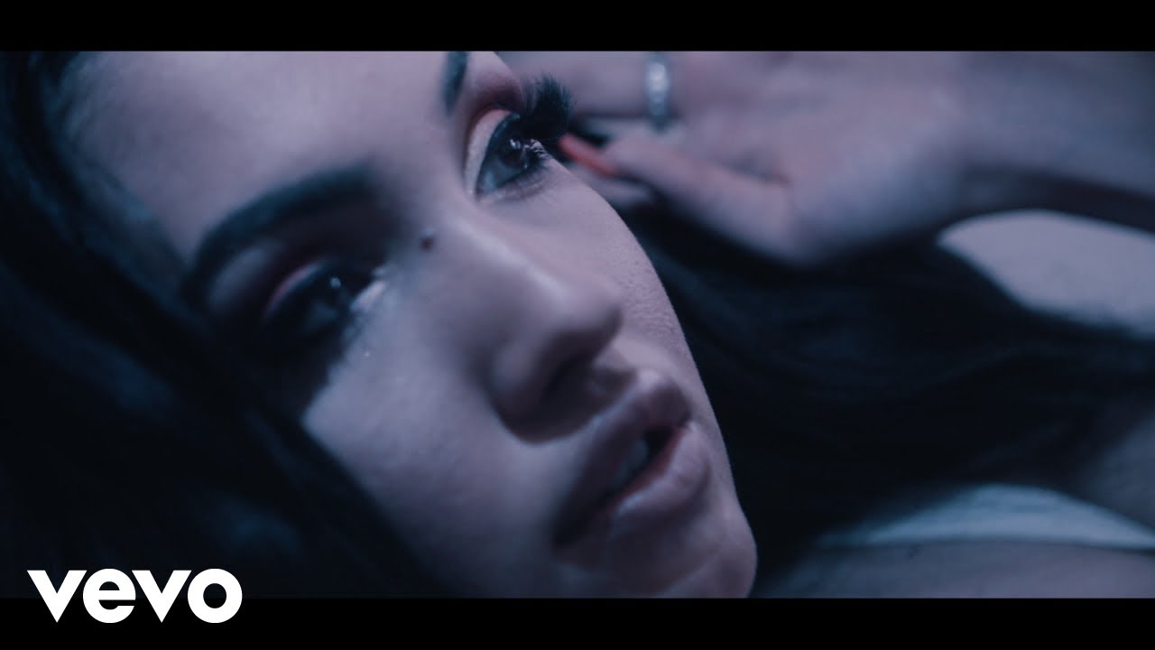 Tiësto, Mabel - God Is A Dancer (Performance Video)