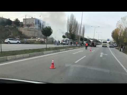 Tokat'ta araç alev alev yanıyor