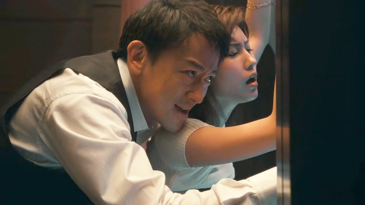 Tokyo Swindlers / Kiss Scene - Aoyagi and Property (Japanese and The Beauty) | 1x07